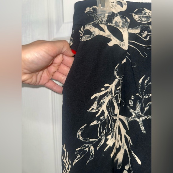 A New Day Flowy Pants - Picture 5 of 8